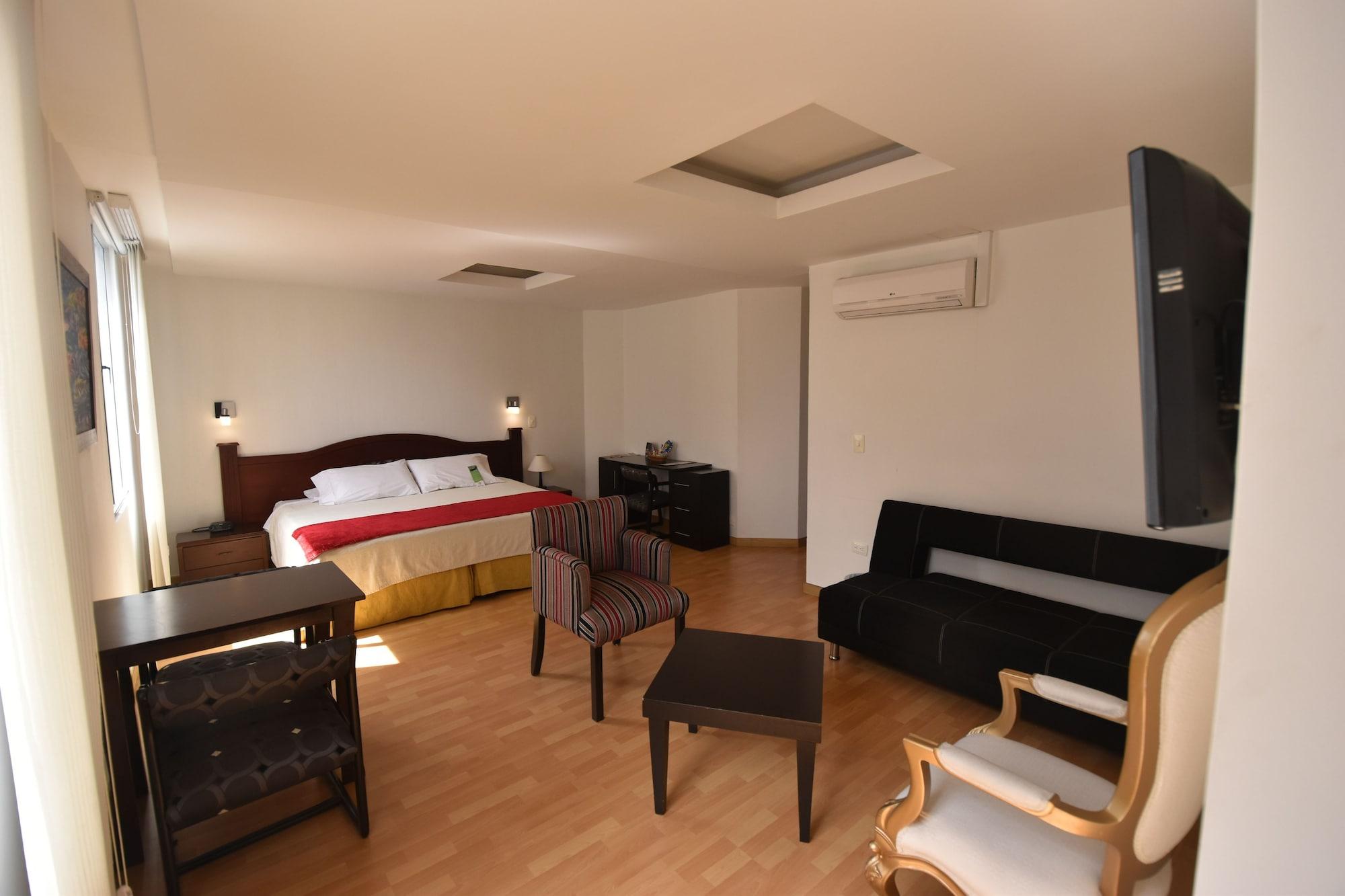 Hotel Bolivar Plaza Armenia  Ngoại thất bức ảnh