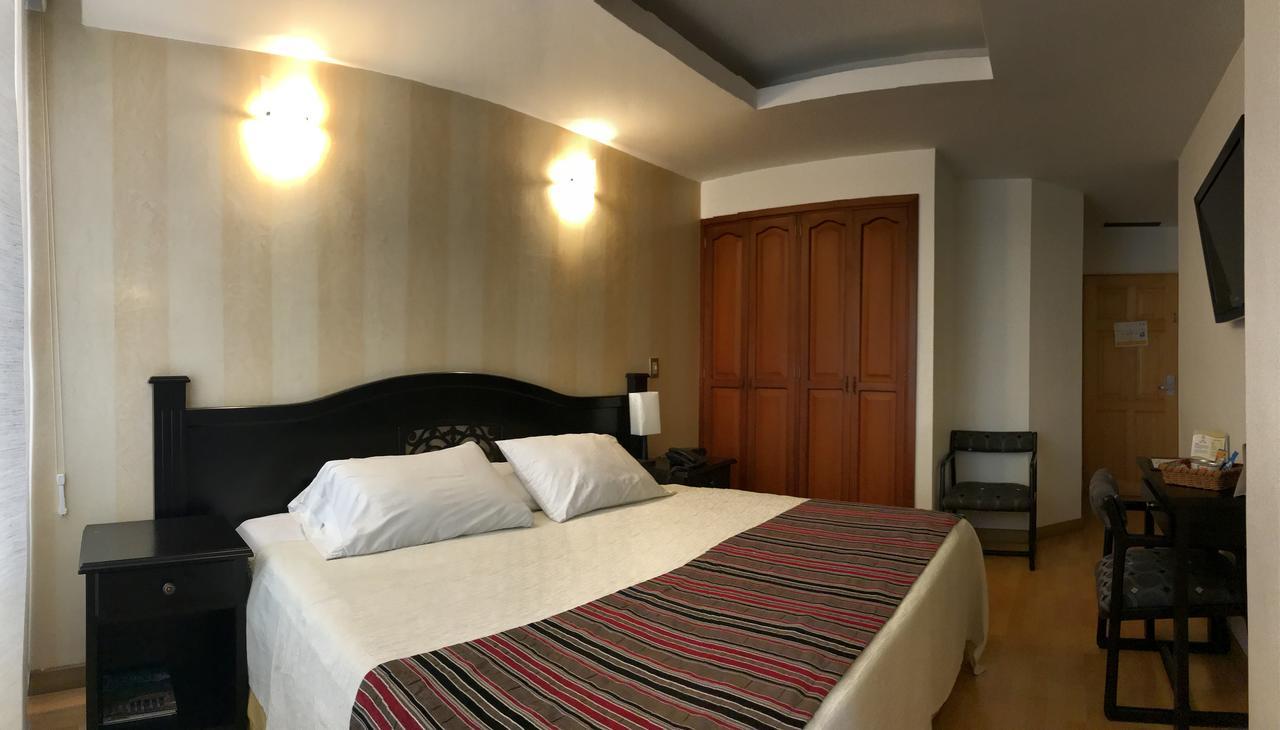 Hotel Bolivar Plaza Armenia  Ngoại thất bức ảnh